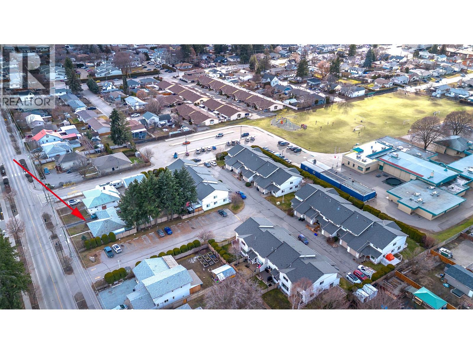 4402 20 Street - 3