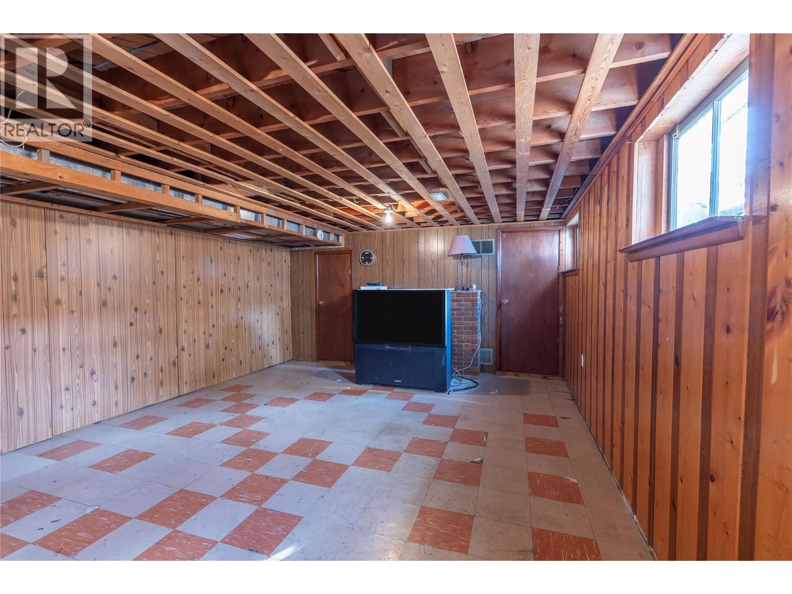 4402 20 Street - 30