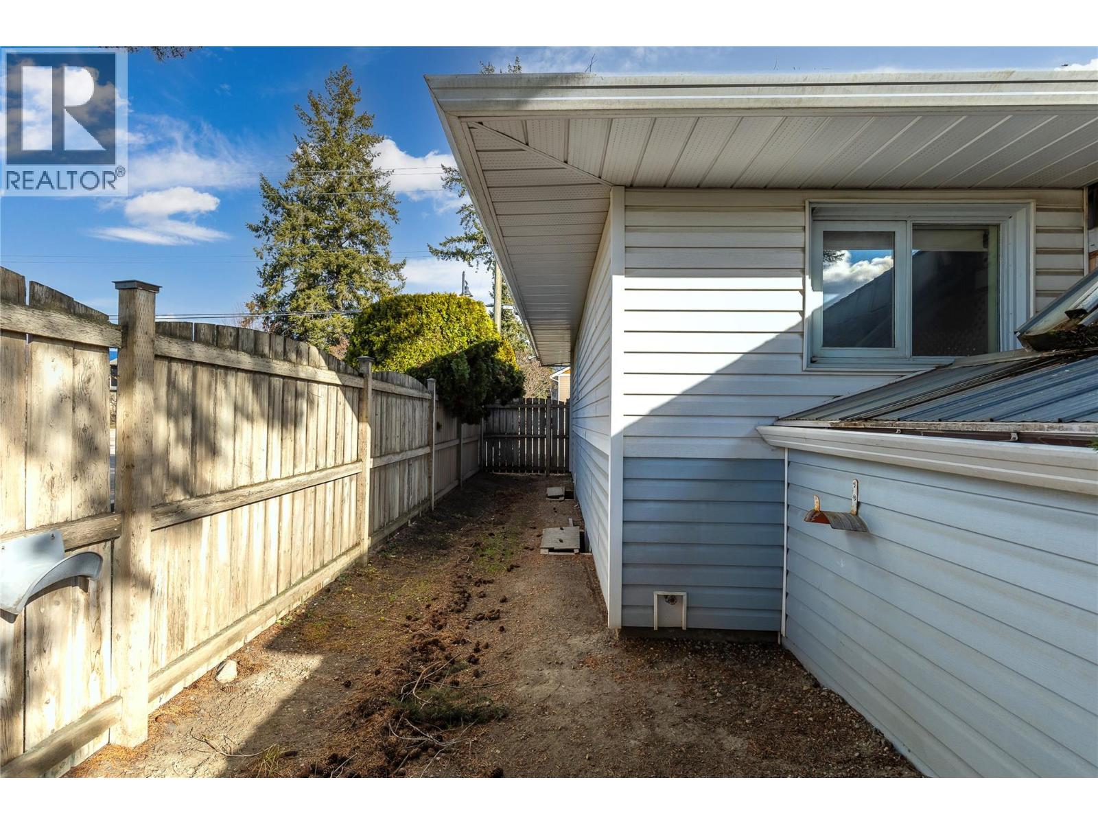 4402 20 Street, Vernon