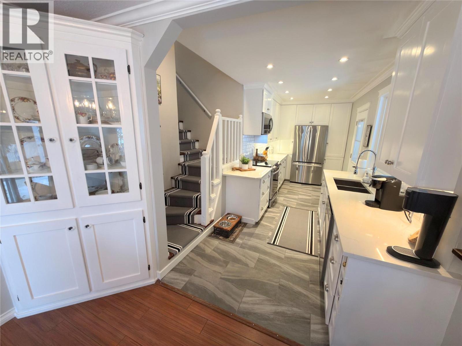 240 Warren Street, Princeton