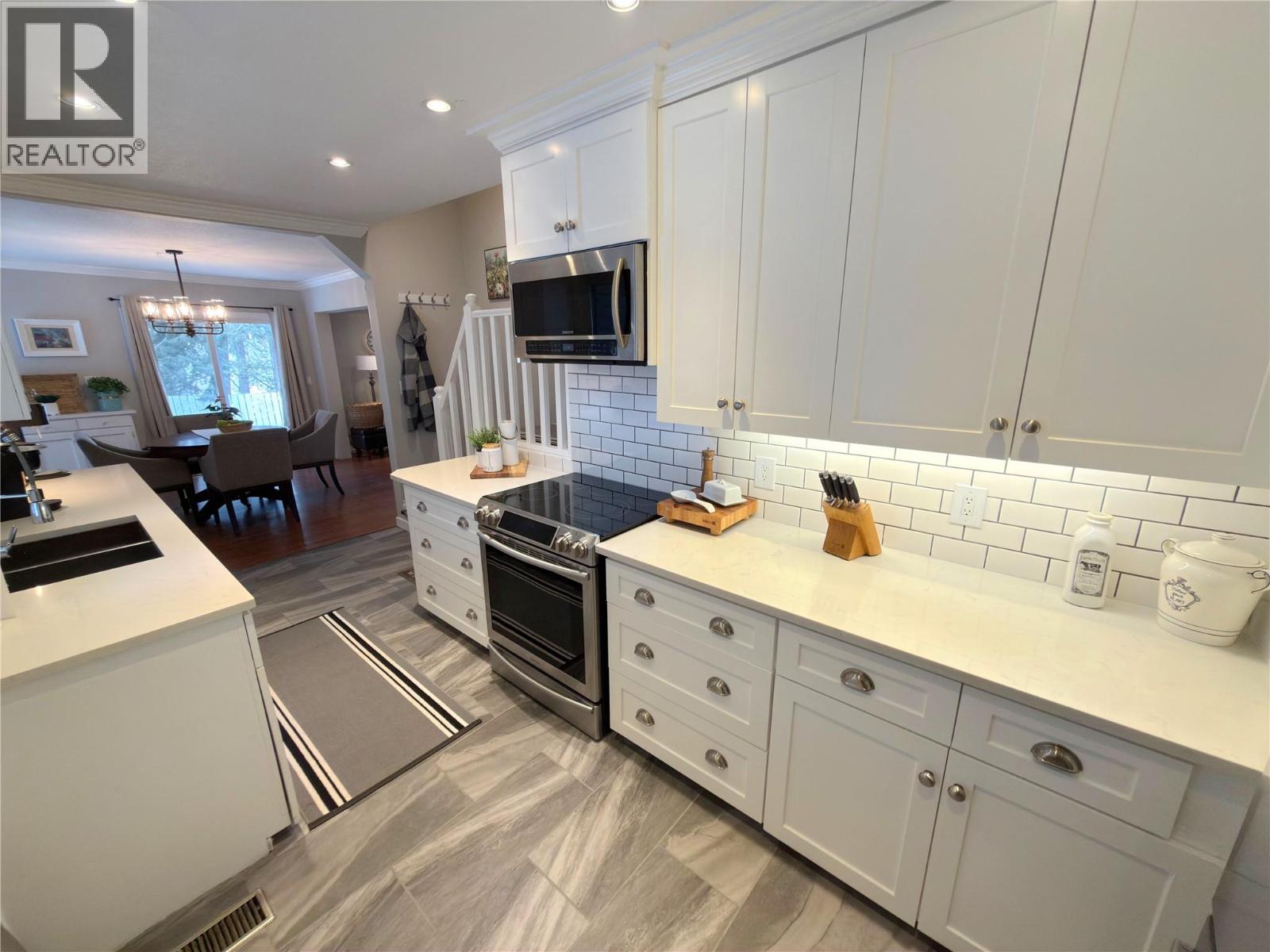 240 Warren Street, Princeton