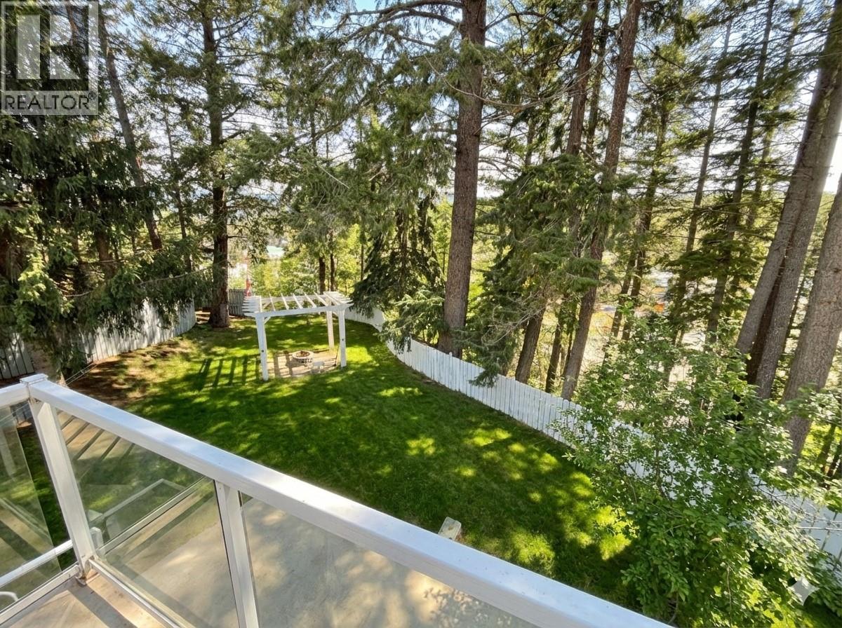 240 Warren Street, Princeton