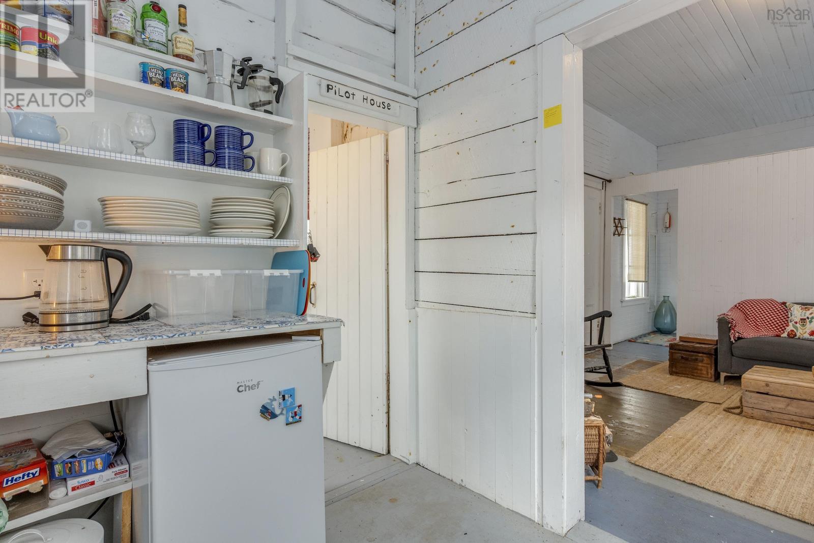 Property 9 of 32 of 3 Gordon Road