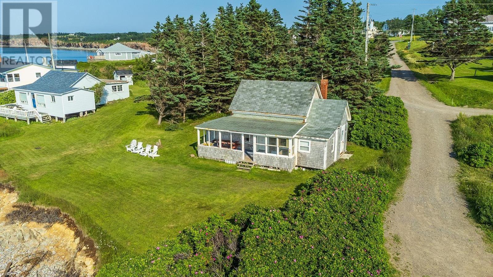 Property 5 of 32 of 3 Gordon Road