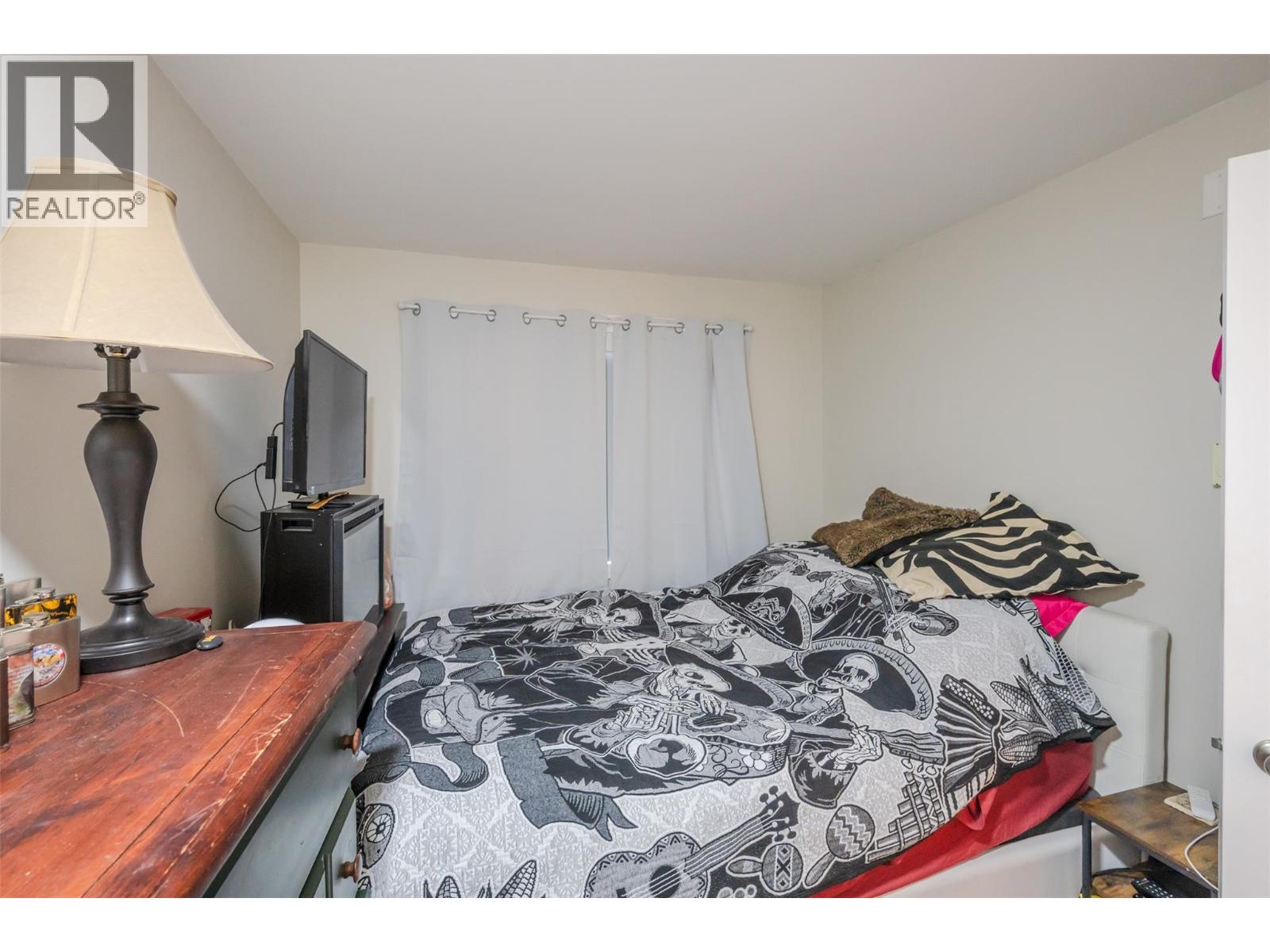 337 MCKINNEY Road Unit# 216, Oliver