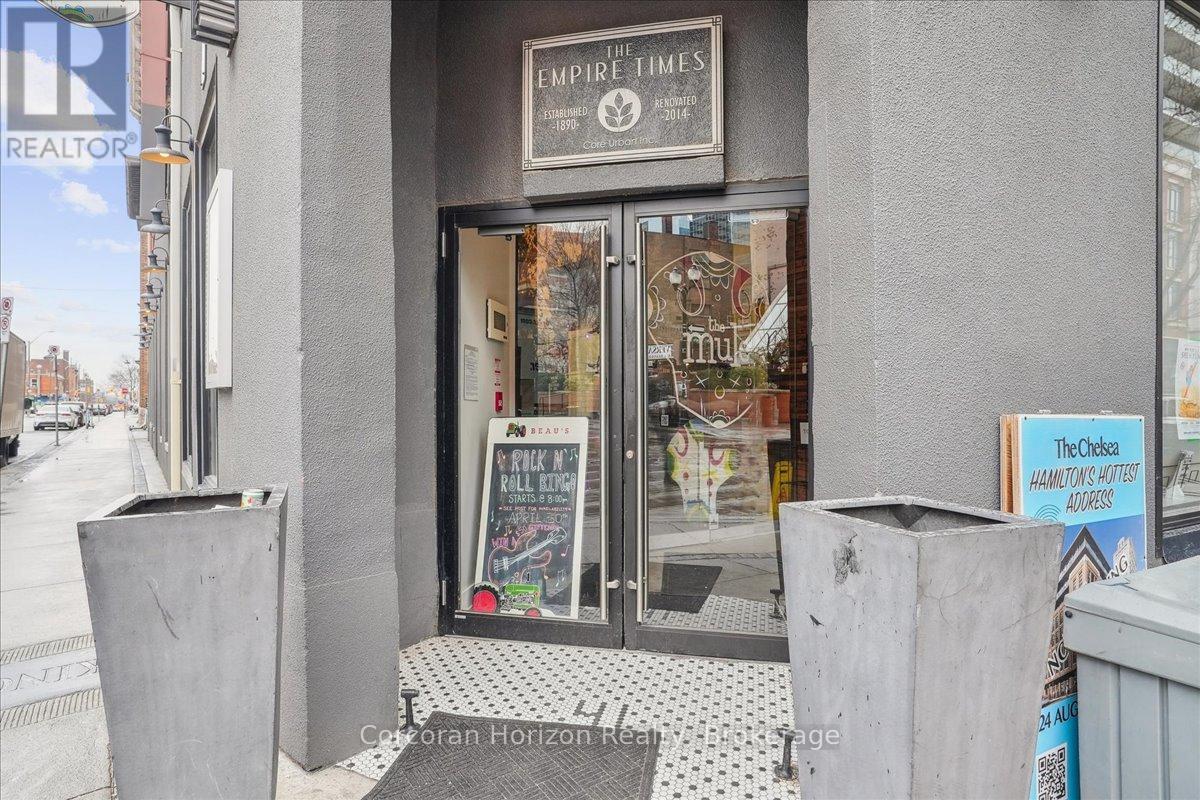 200 - 41 KING WILLIAM STREET - Photo 4 of 35, Hamilton (Beasley), Ontario