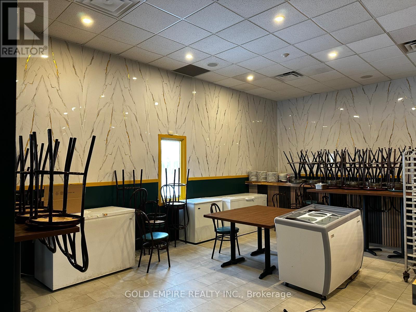 2 - 530 CLARKE ROAD - Photo 4 of 6, London East (East I), Ontario