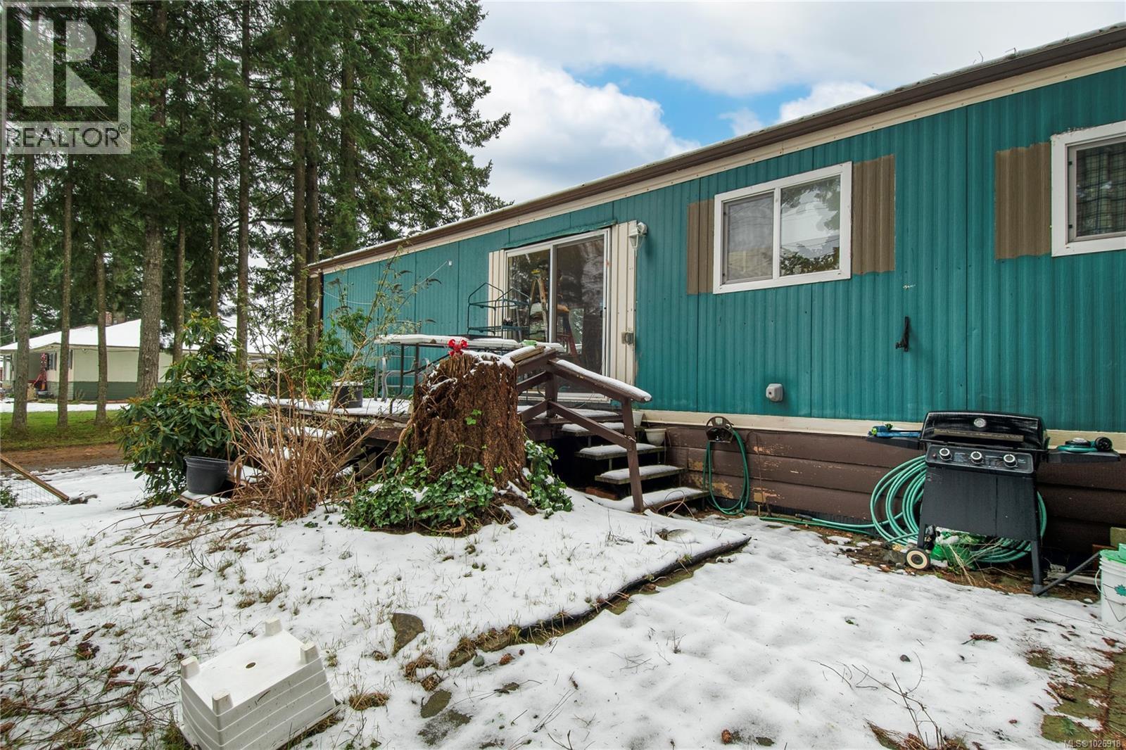 #A 3160 ISLAND HWY N - 22