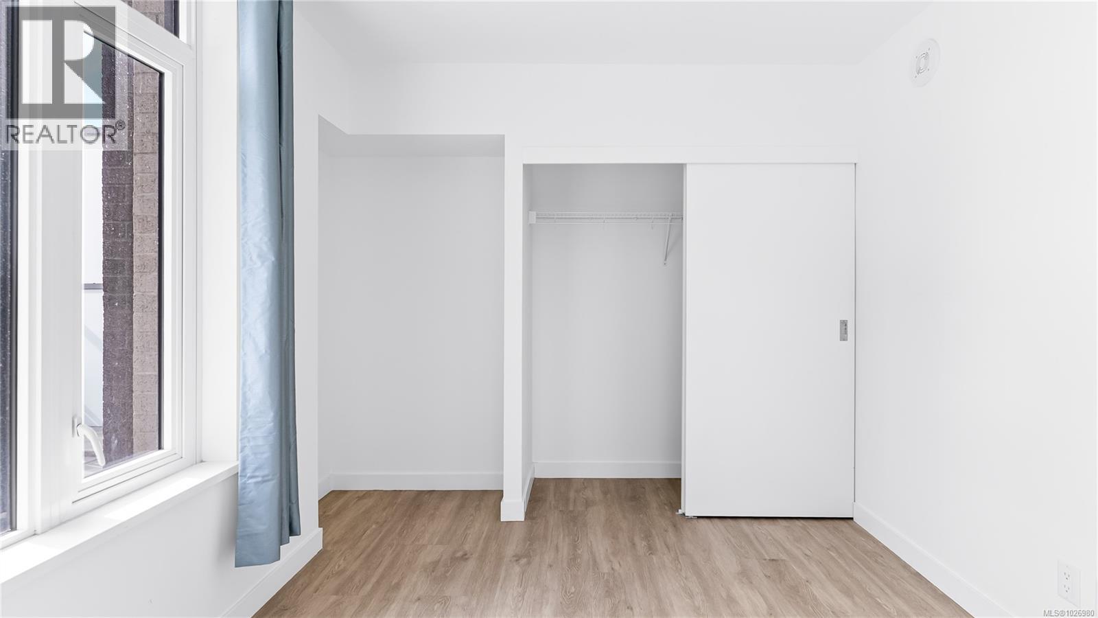 #302 845 JOHNSON ST - 15