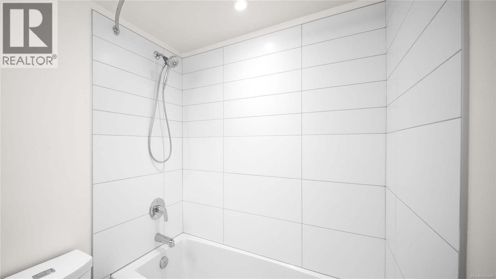 1601 845 Johnson Street, Victoria