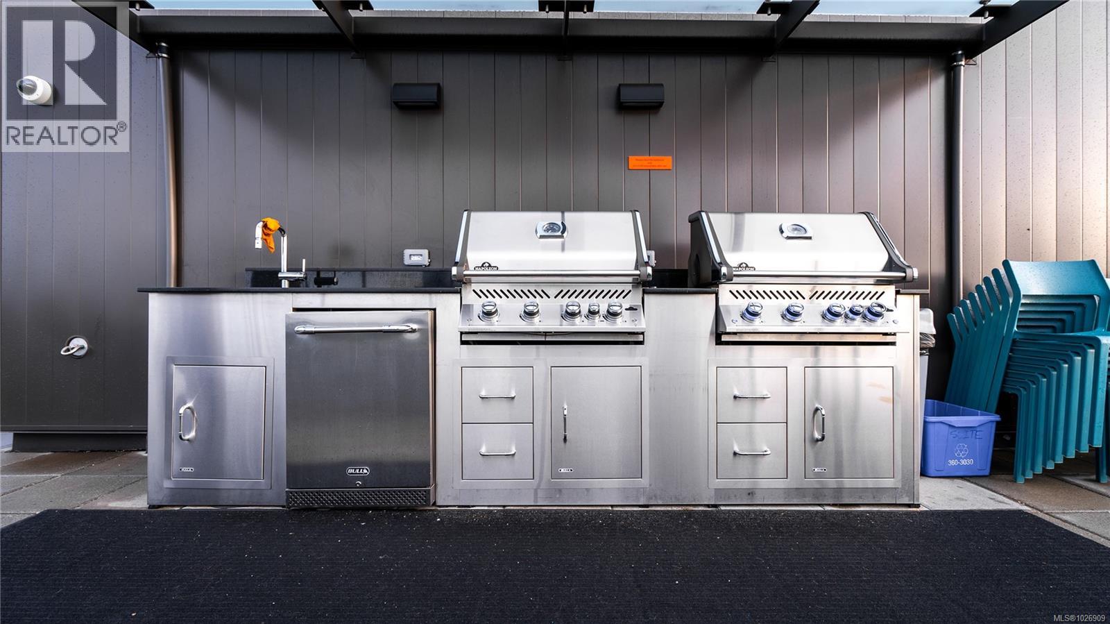 1601 845 Johnson Street, Victoria