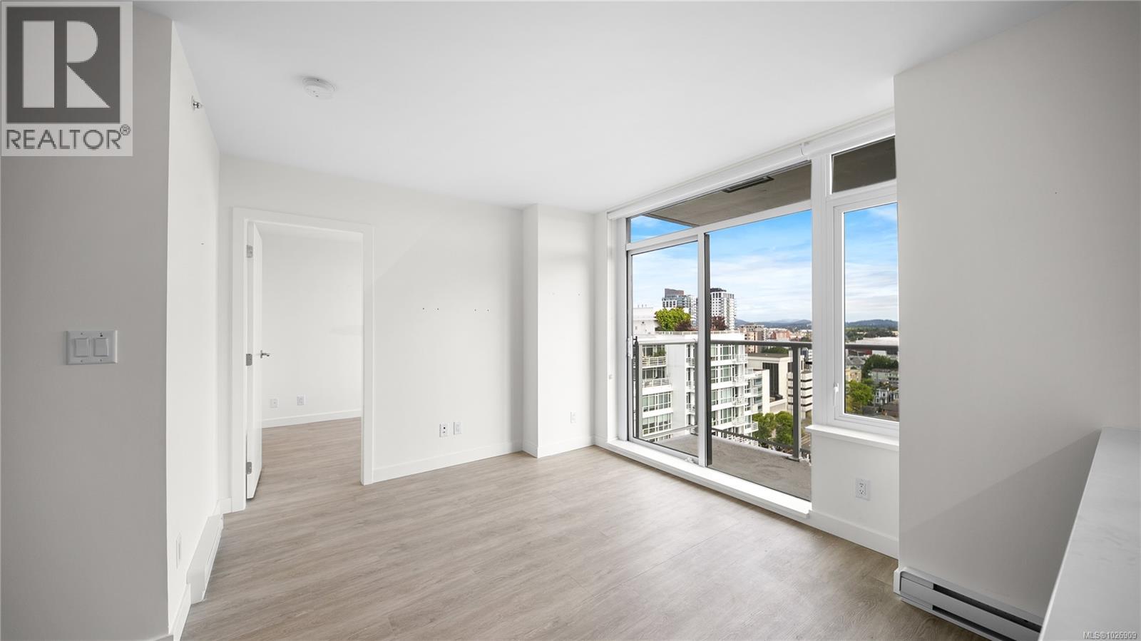 1601 845 Johnson Street, Victoria