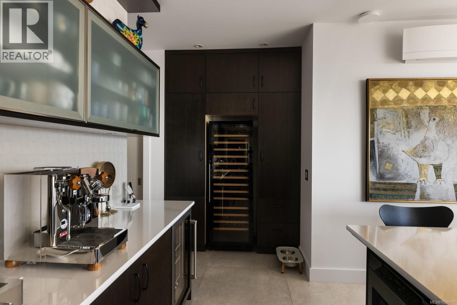  231 Hidden Point, Oak Bay