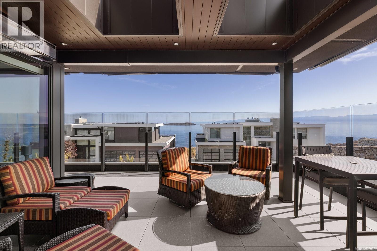  231 Hidden Point, Oak Bay