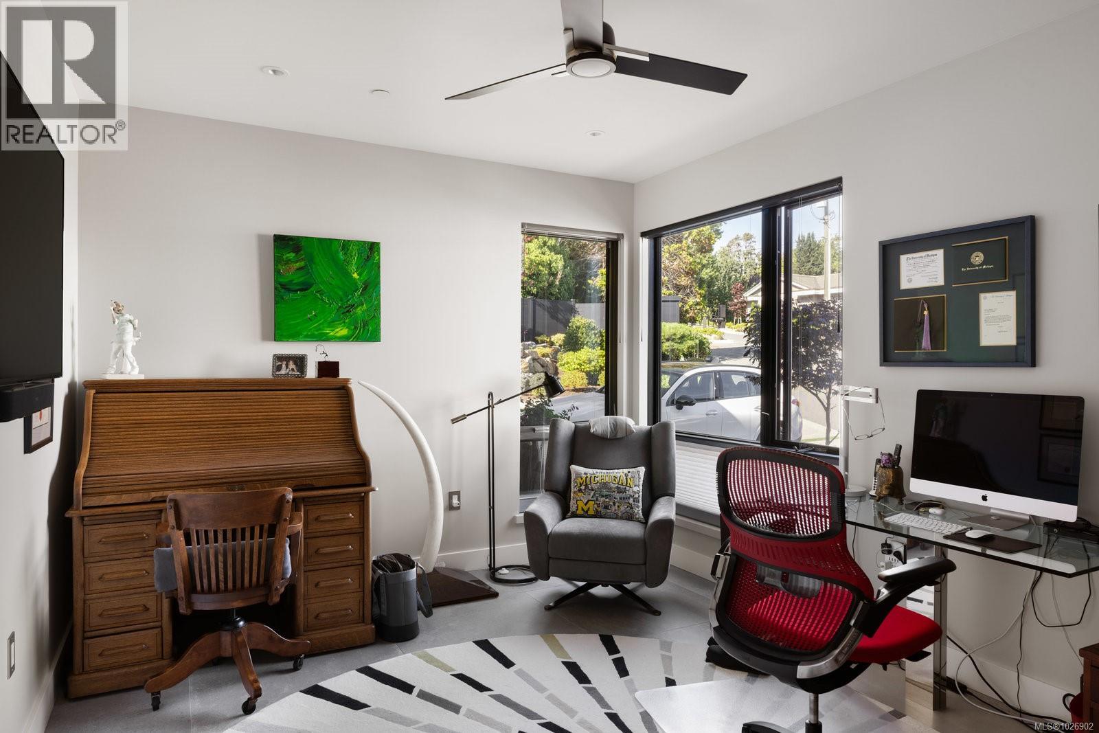  231 Hidden Point, Oak Bay