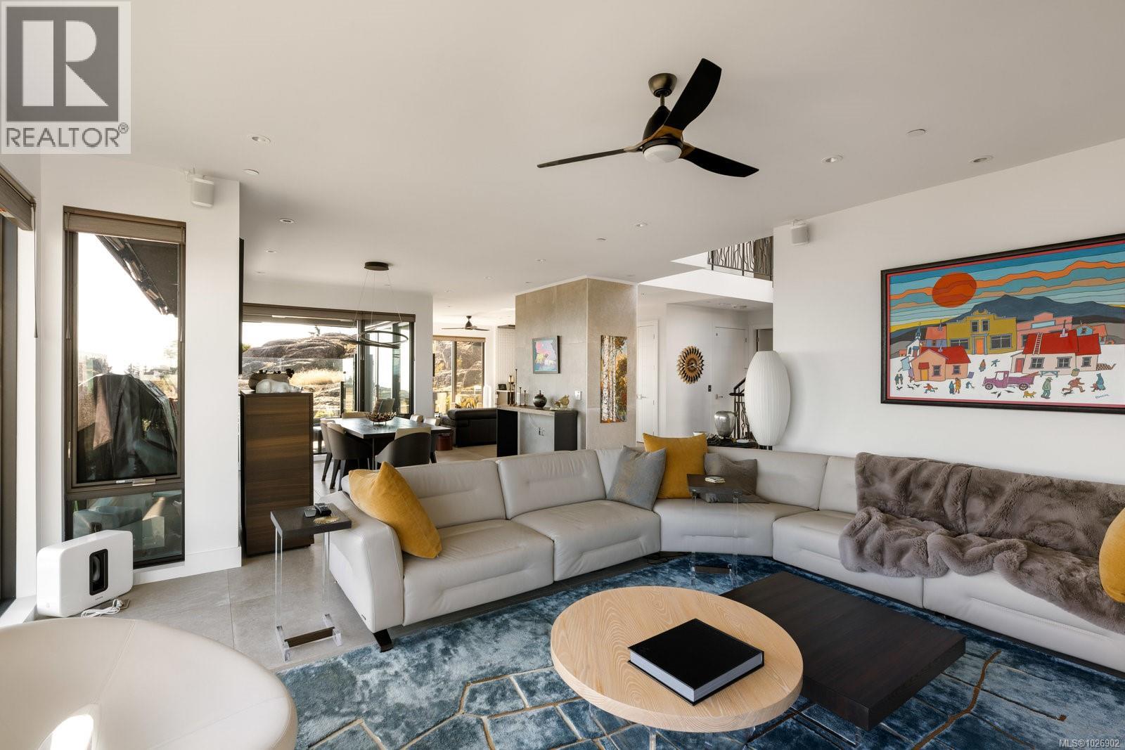  231 Hidden Point, Oak Bay