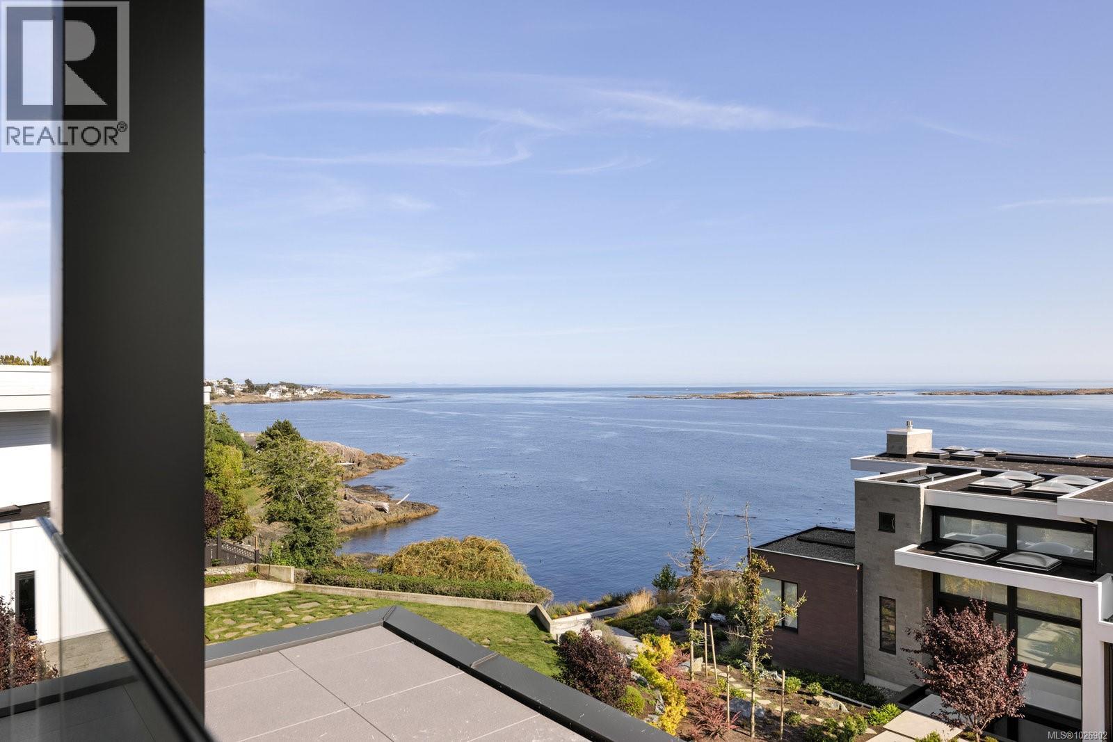  231 Hidden Point, Oak Bay