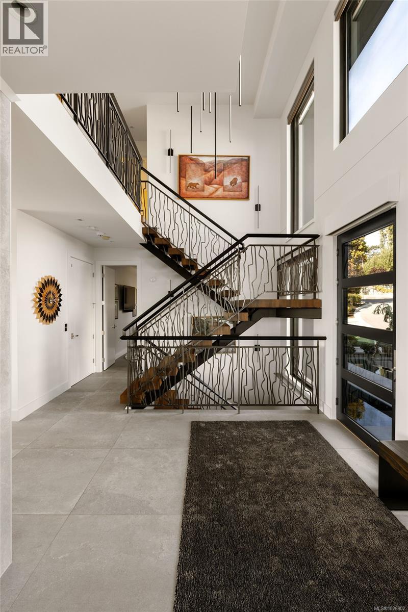  231 Hidden Point, Oak Bay