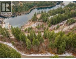 3605 Highway 3a & 6 Road, South Slocan, BC V0G2G3 Photo 12