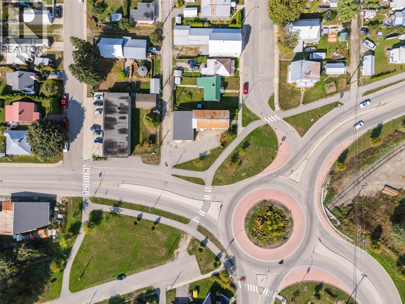  519 Fourth Street East, Revelstoke