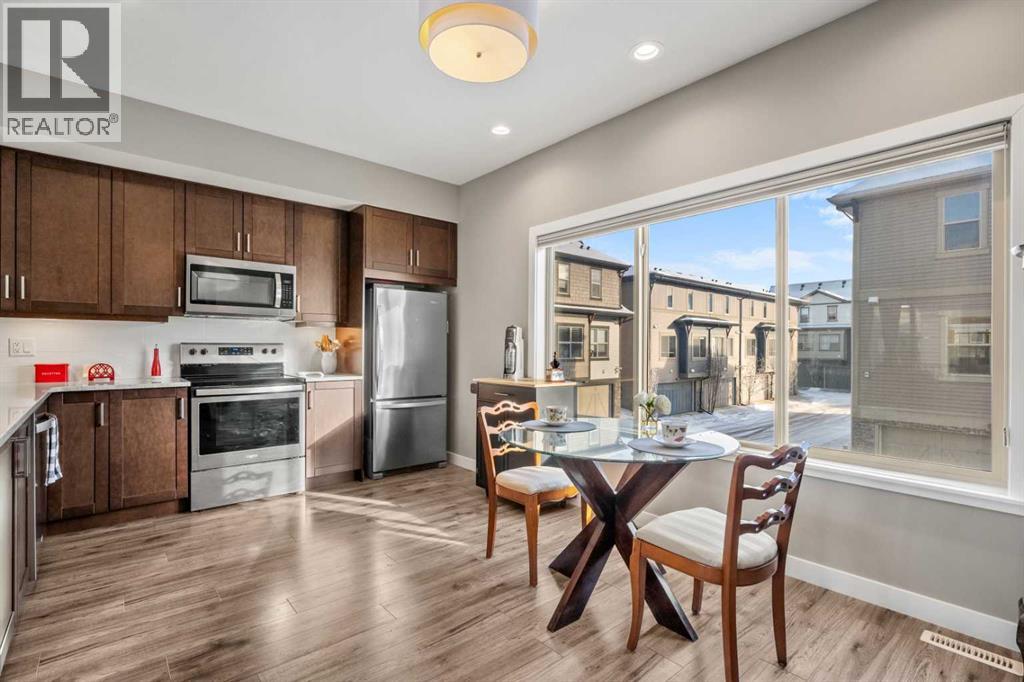 32 Horseshoe Crescent, Cochrane