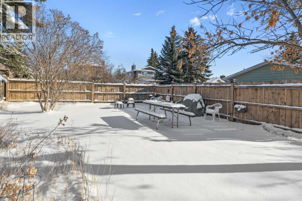 Single Family House Bungalow for Sale in  Silvercreek Way NW Silver Springs Calgary 