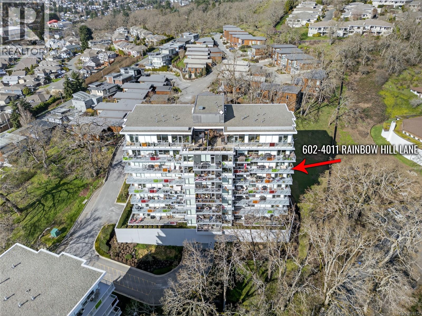 602 4011 Rainbow Hill Lane, Saanich