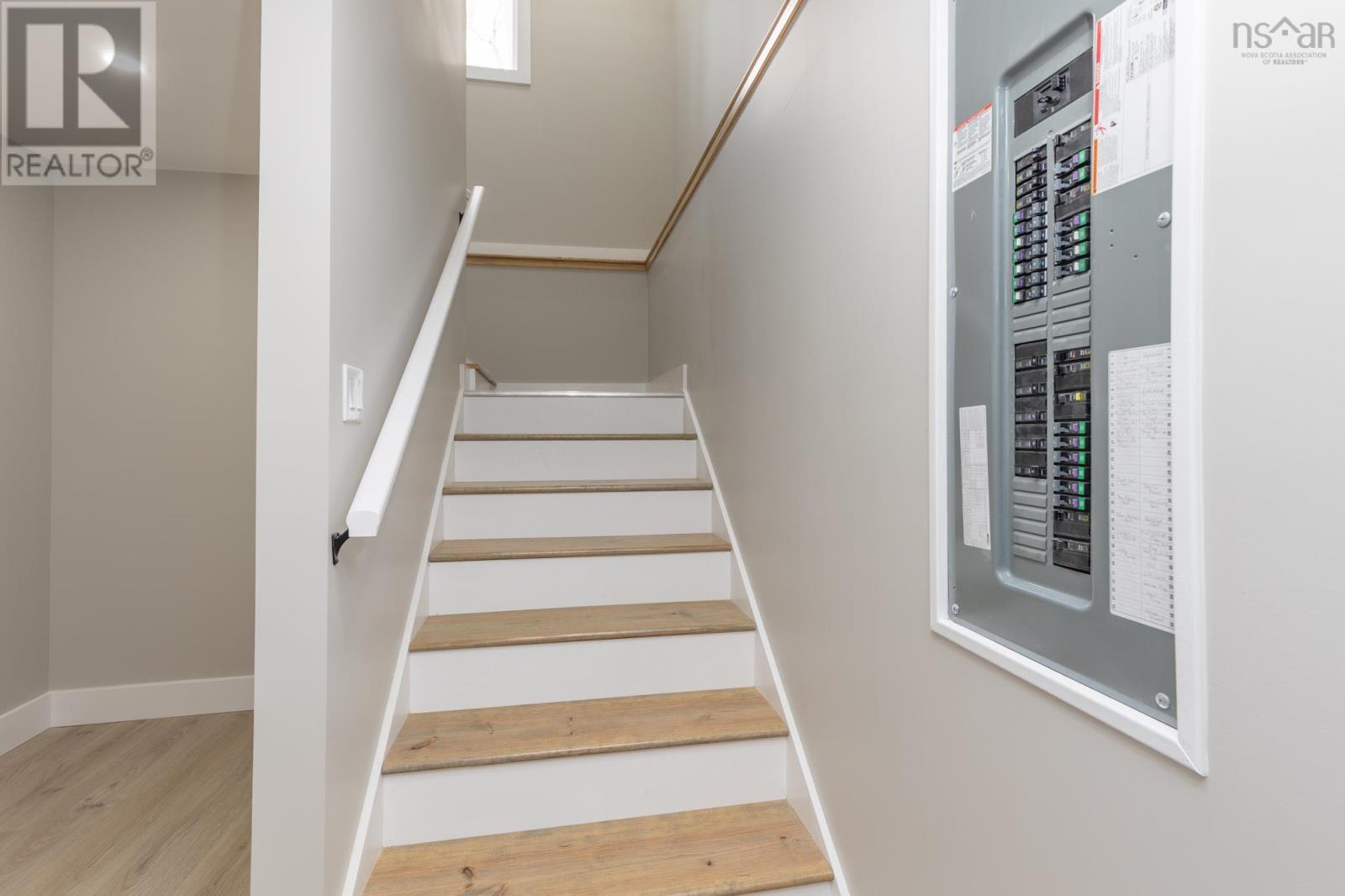 Property 29 of 43 of 8318 Highway 3