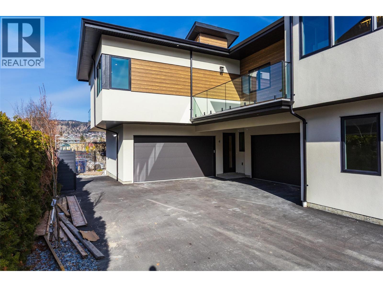 4 970 Lawson Avenue, Kelowna
