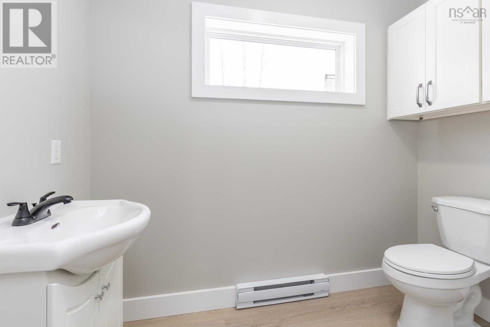 Property 9 of 43 of 8318 Highway 3