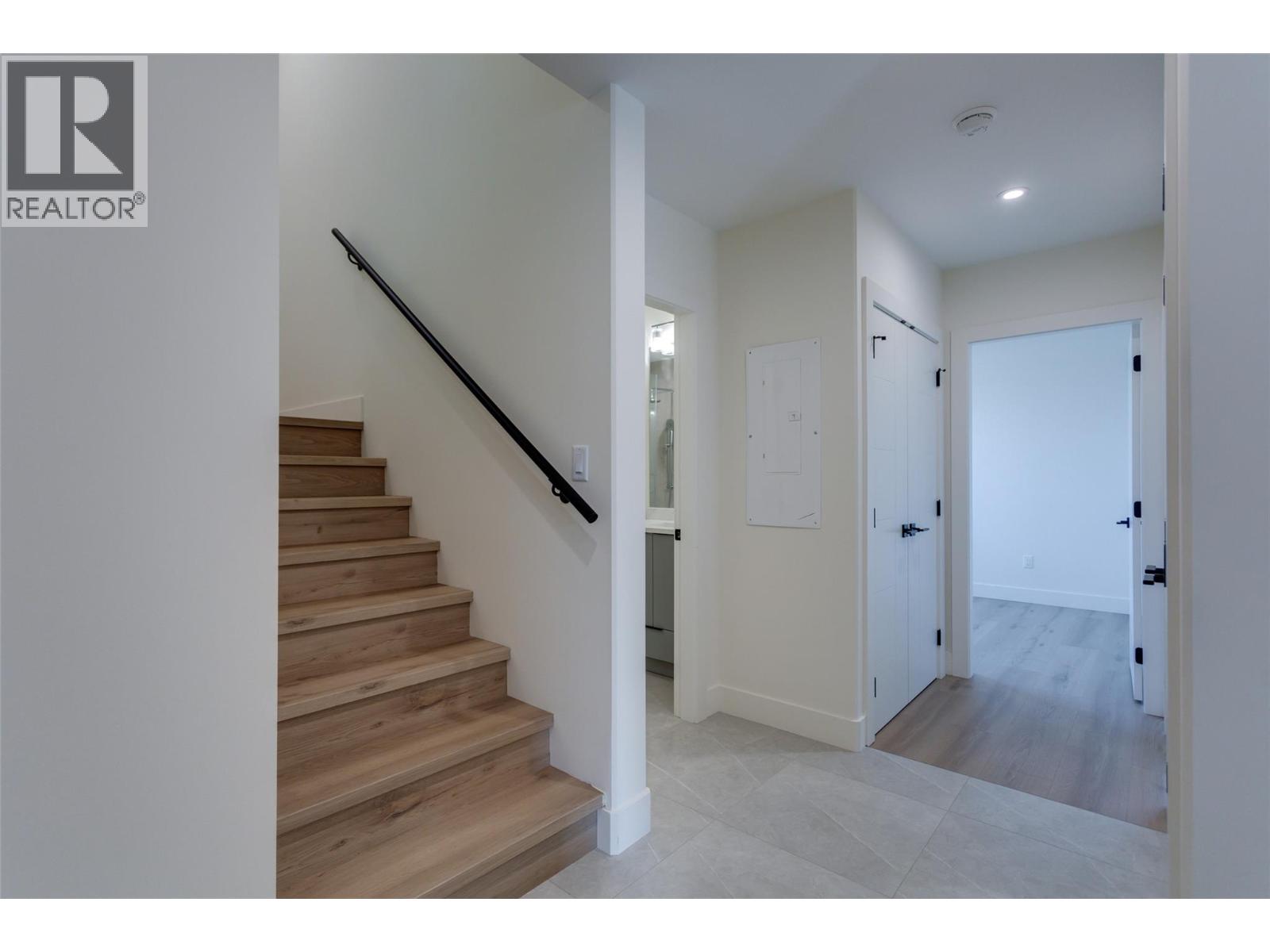 4 970 Lawson Avenue, Kelowna