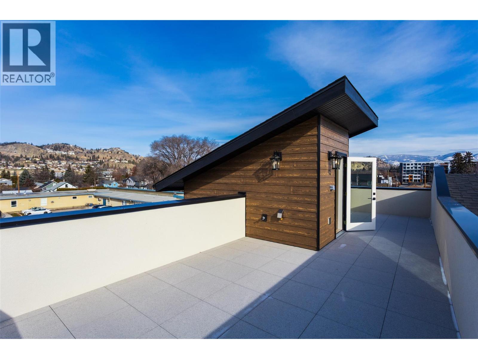 4 970 Lawson Avenue, Kelowna