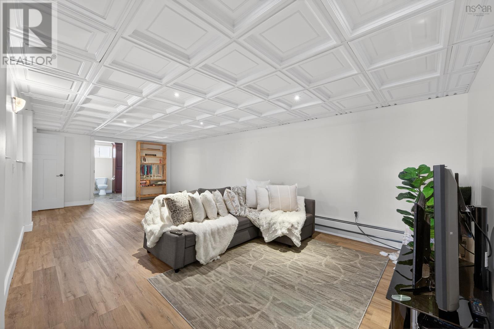 Property 43 of 49 of 53 Erinmore Drive