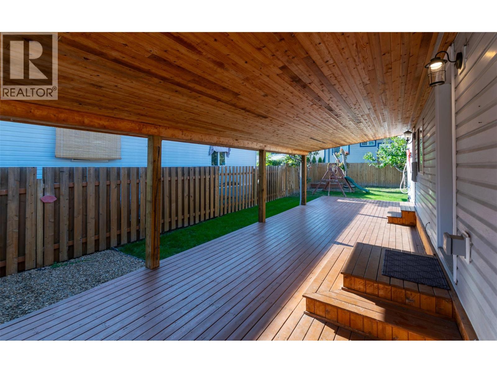  4640 73 Avenue Northeast, Salmon Arm