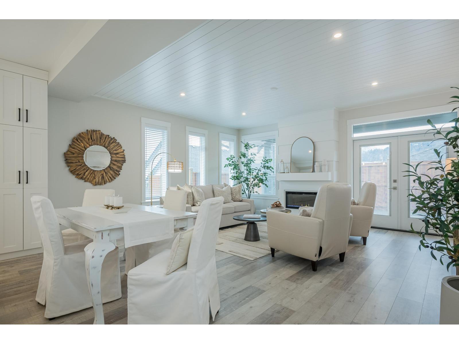 97 6211 CHILLIWACK RIVER ROAD, Sardis South