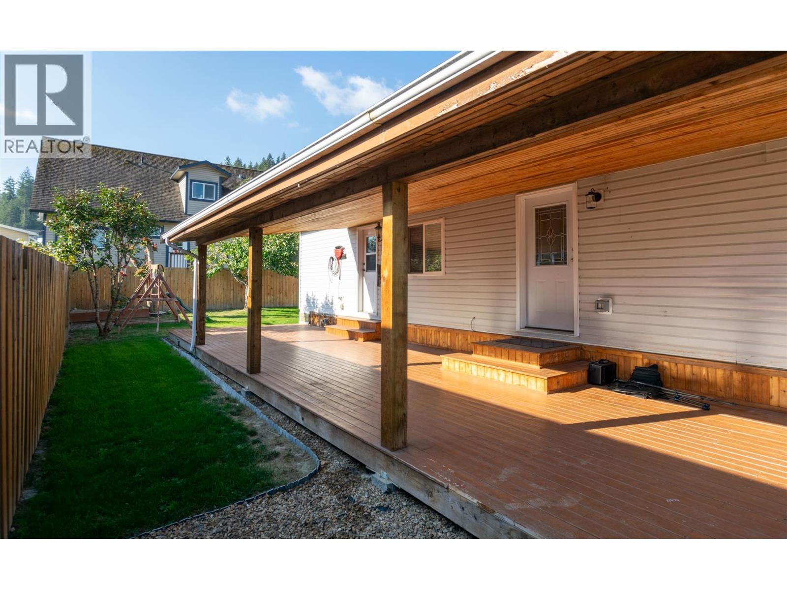  4640 73 Avenue Northeast, Salmon Arm