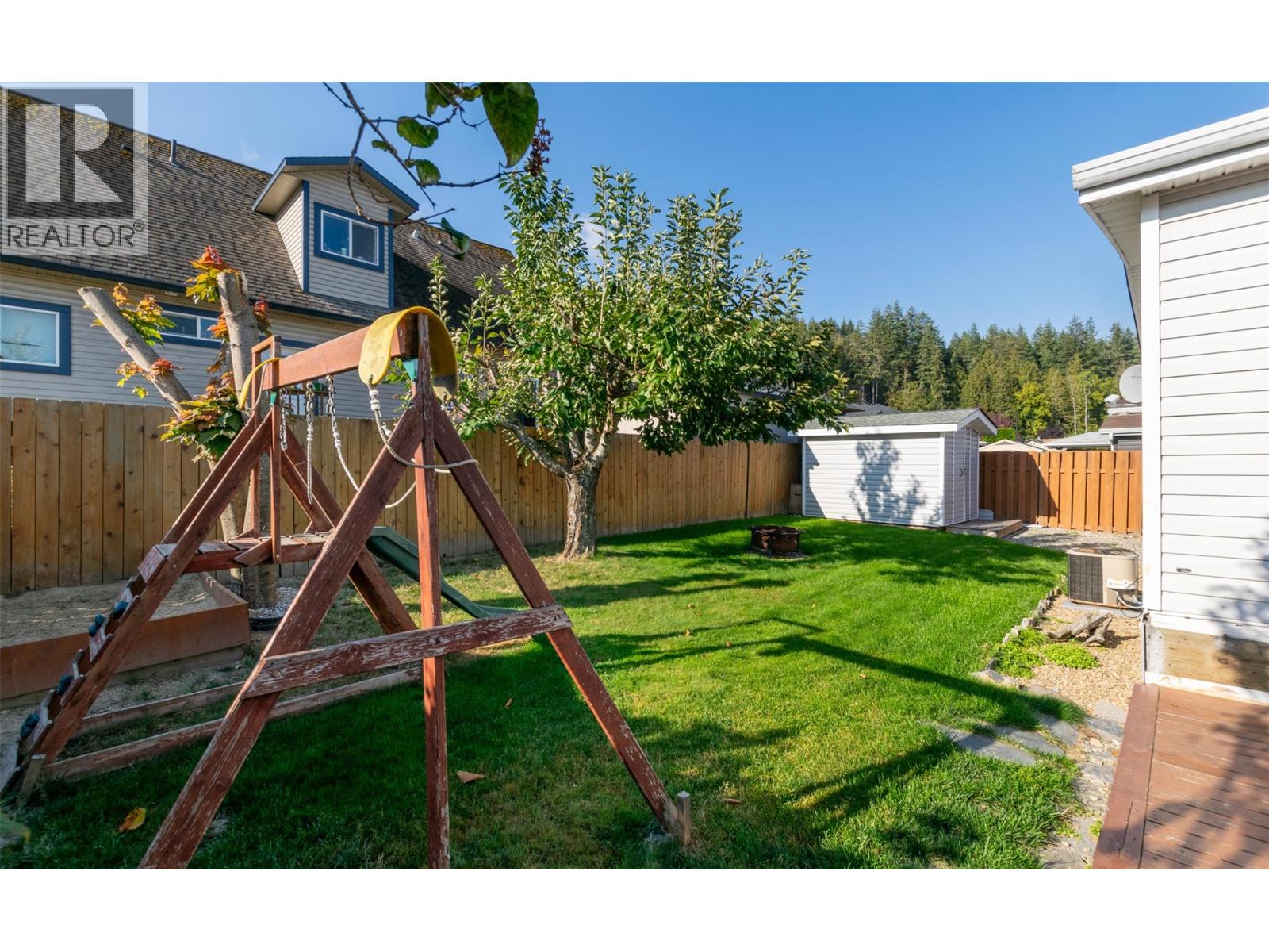  4640 73 Avenue Northeast, Salmon Arm