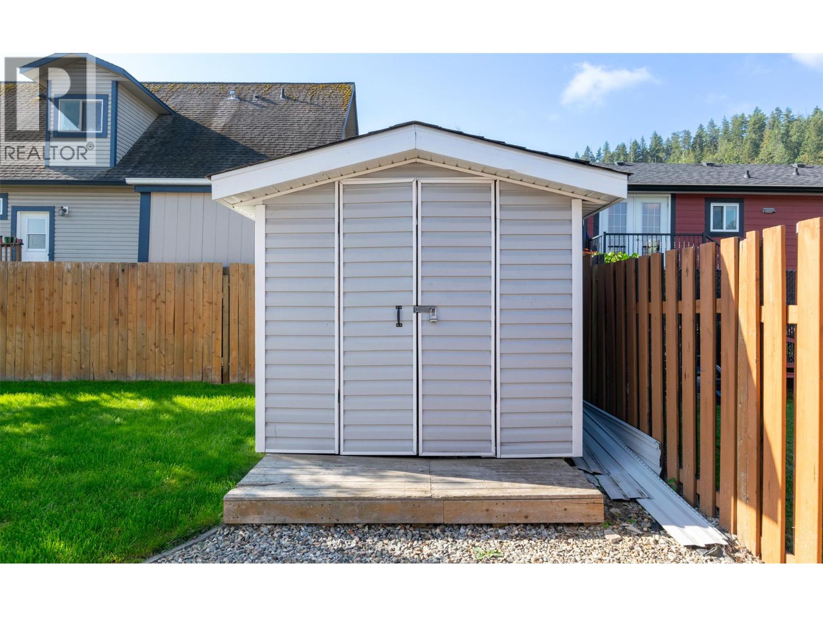  4640 73 Avenue Northeast, Salmon Arm