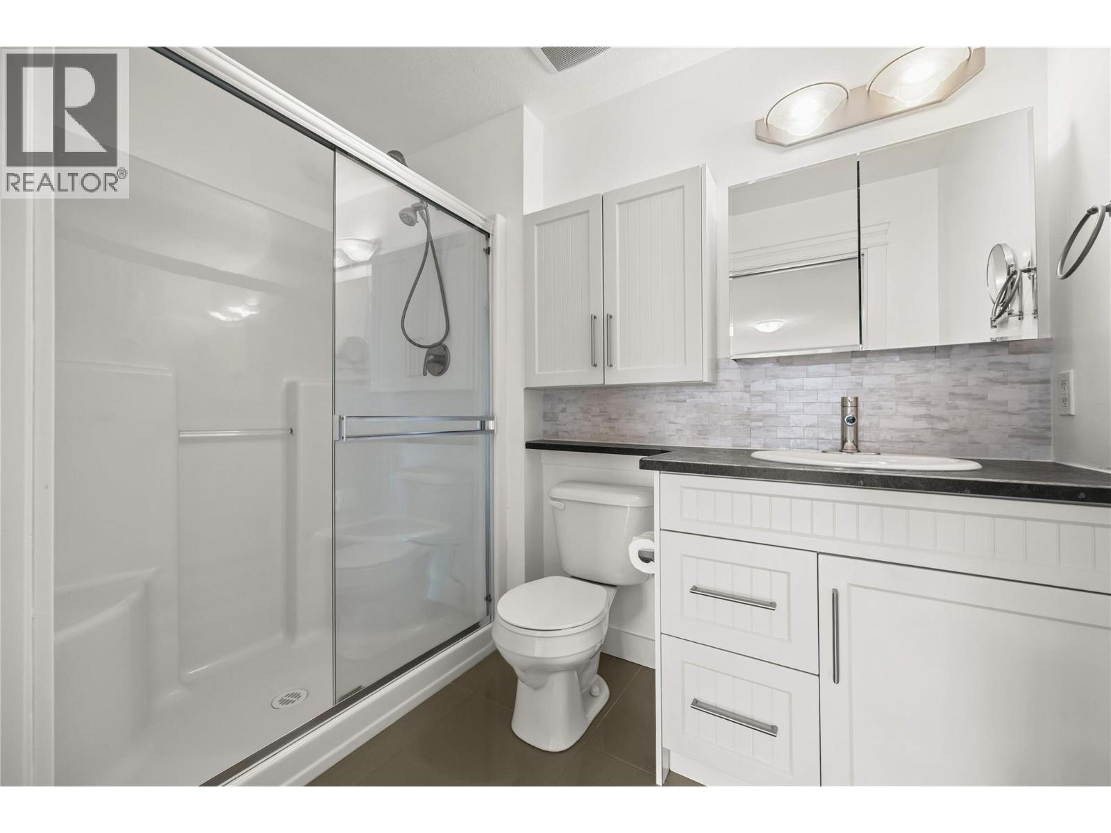  3414 Kingfisher Road, West Kelowna