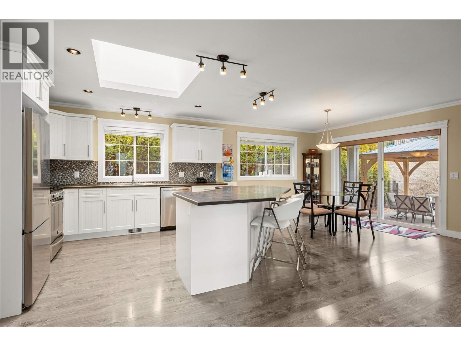  3414 Kingfisher Road, West Kelowna