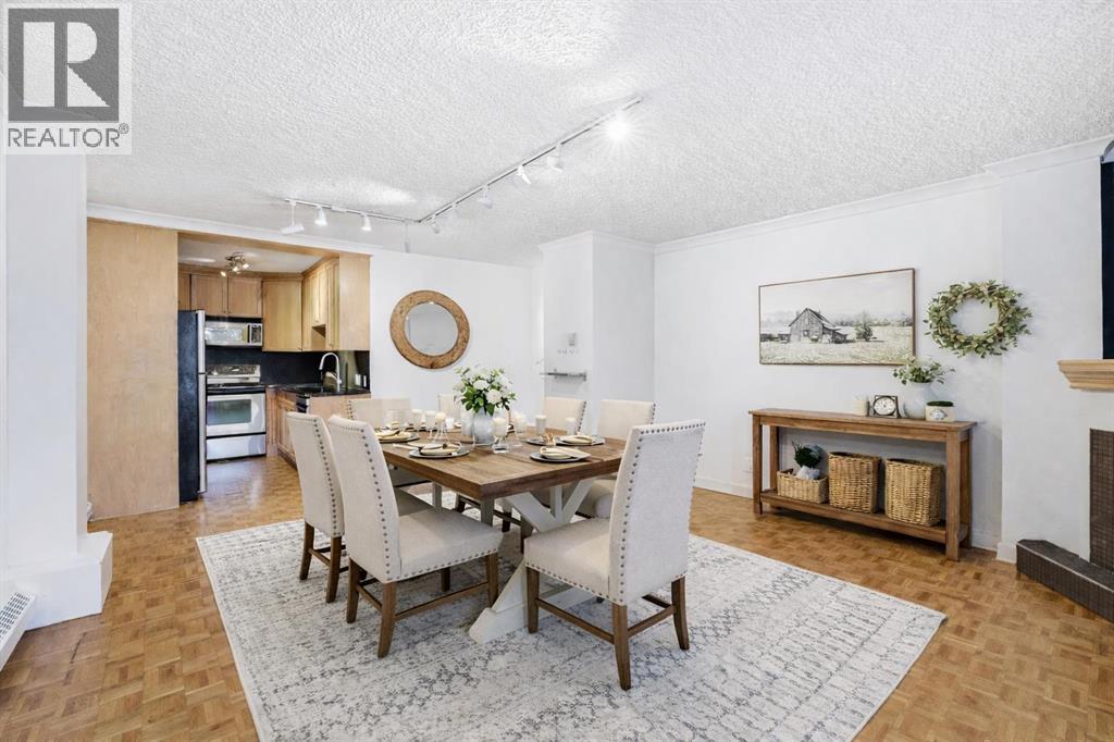 Single Family House for Sale in    Avenue NE Crescent Heights Calgary 