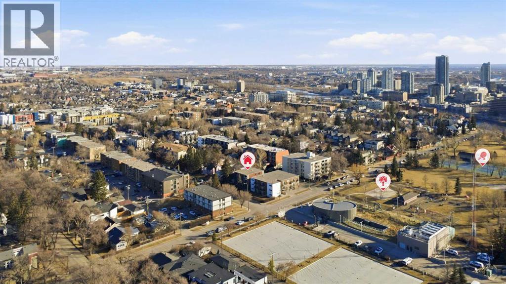 Single Family House for Sale in    Avenue NE Crescent Heights Calgary 