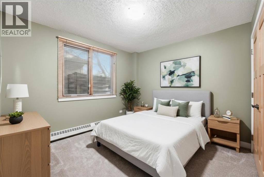 Single Family House for Sale in    Avenue NE Crescent Heights Calgary 