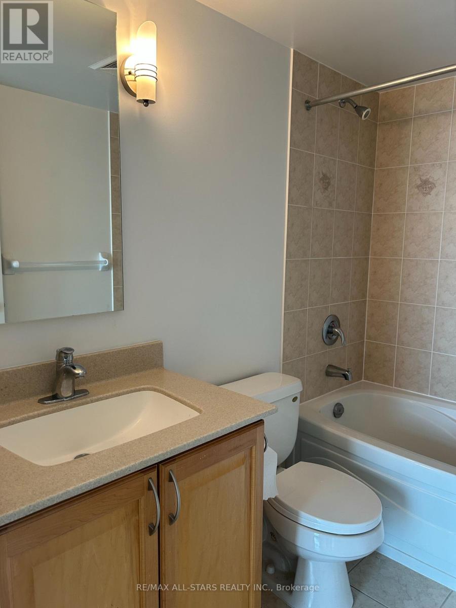 #2025 238 BONIS AVENUE - 17