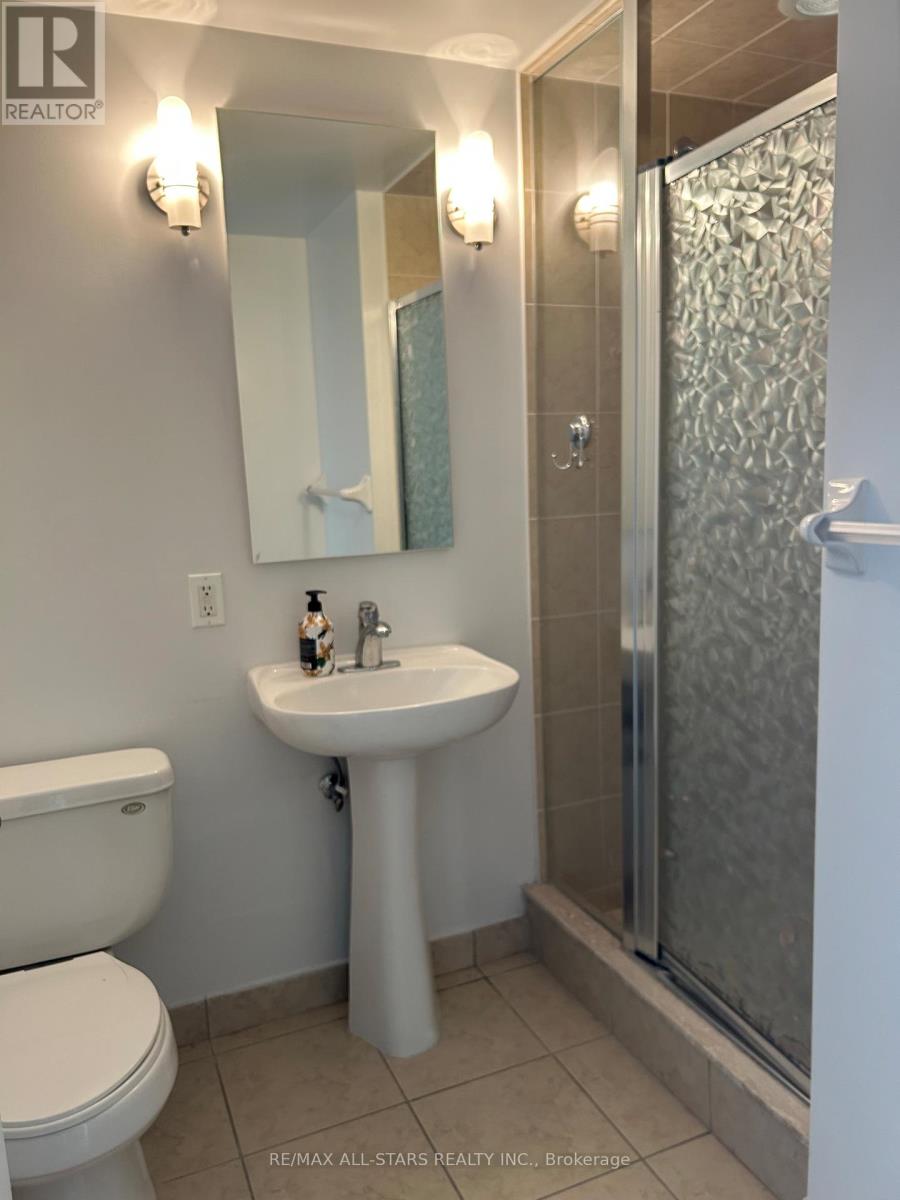 #2025 238 BONIS AVENUE - 21