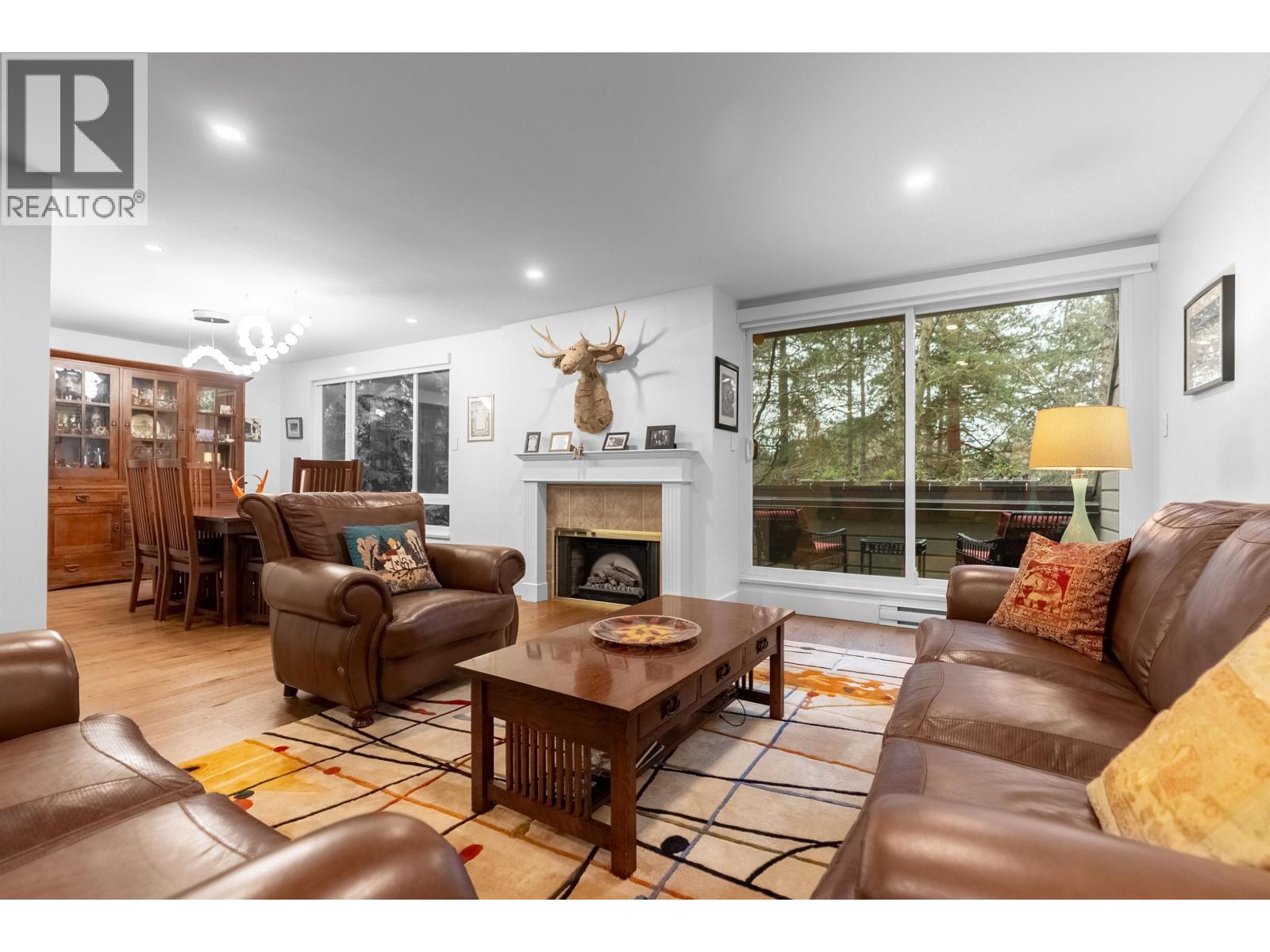 3993 PARKWAY DRIVE - Photo 5 of 34, Vancouver, British Columbia