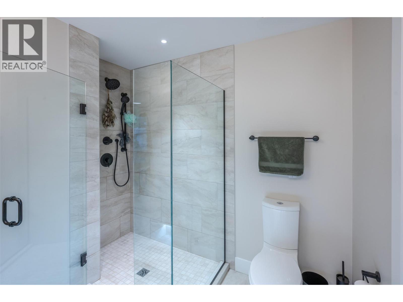 508 110 Ellis Street, Penticton