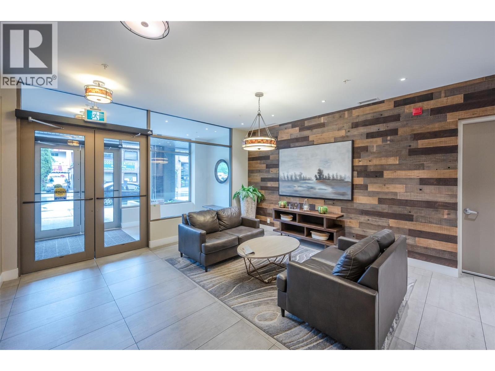 508 110 Ellis Street, Penticton