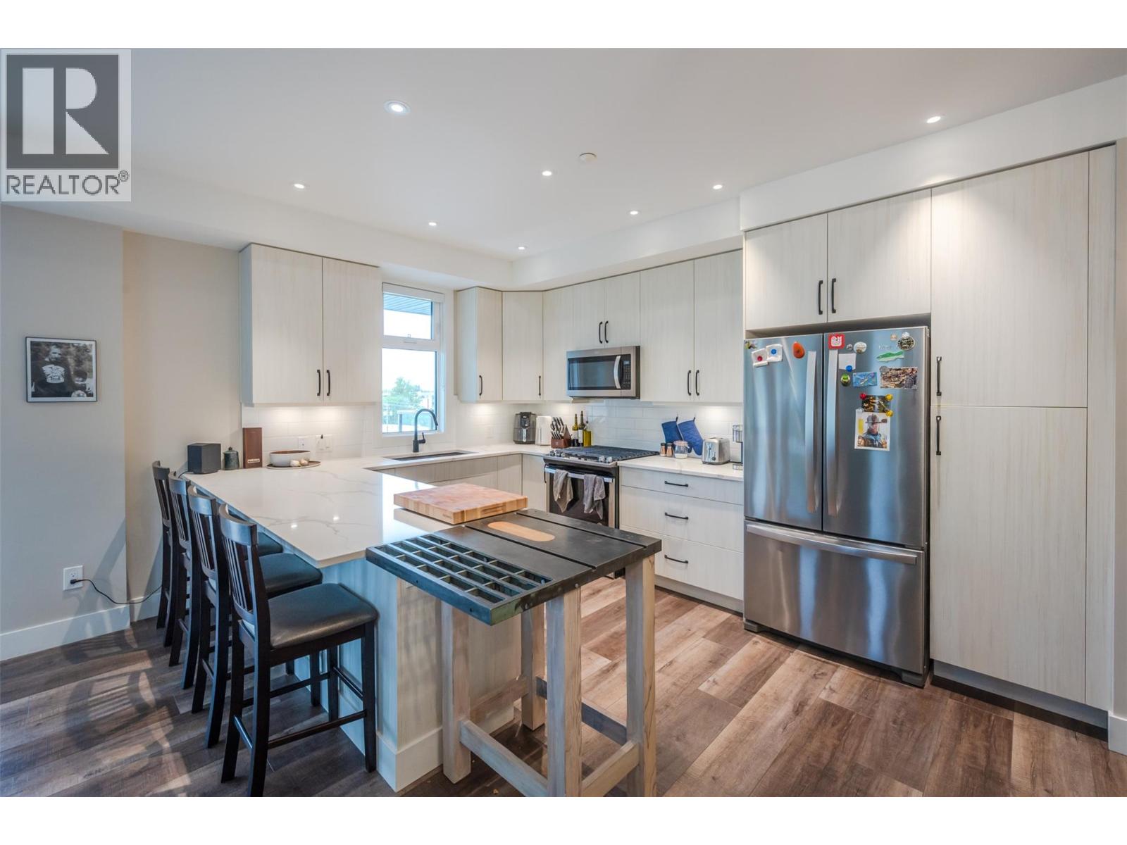 508 110 Ellis Street, Penticton