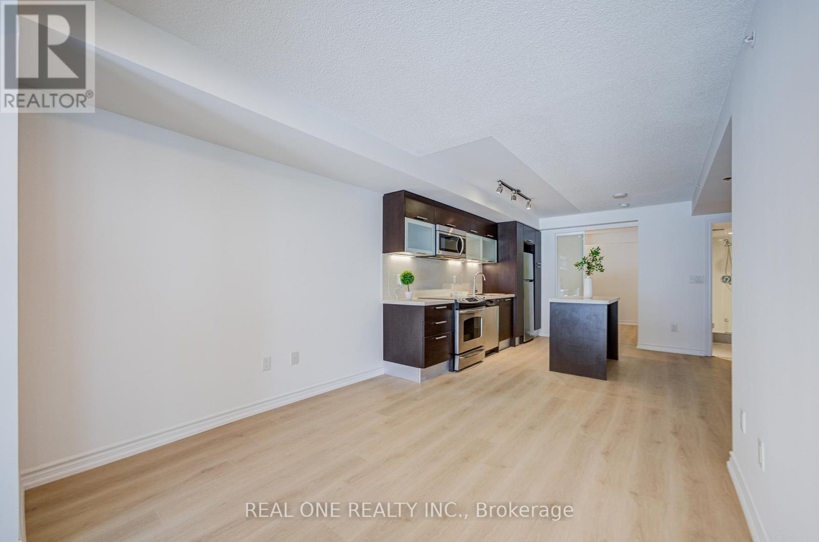 #1408 386 YONGE STREET - 13